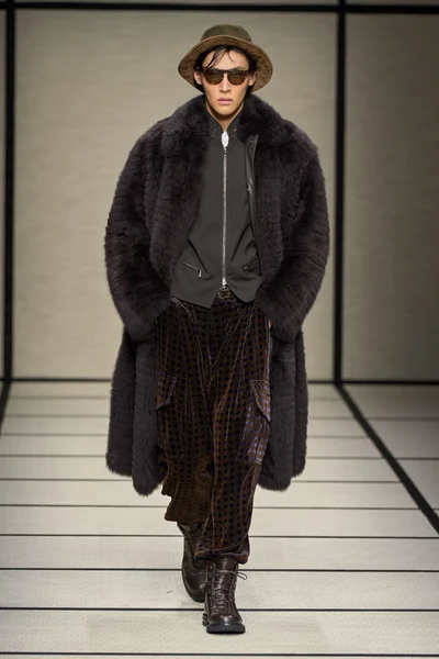 Look 104